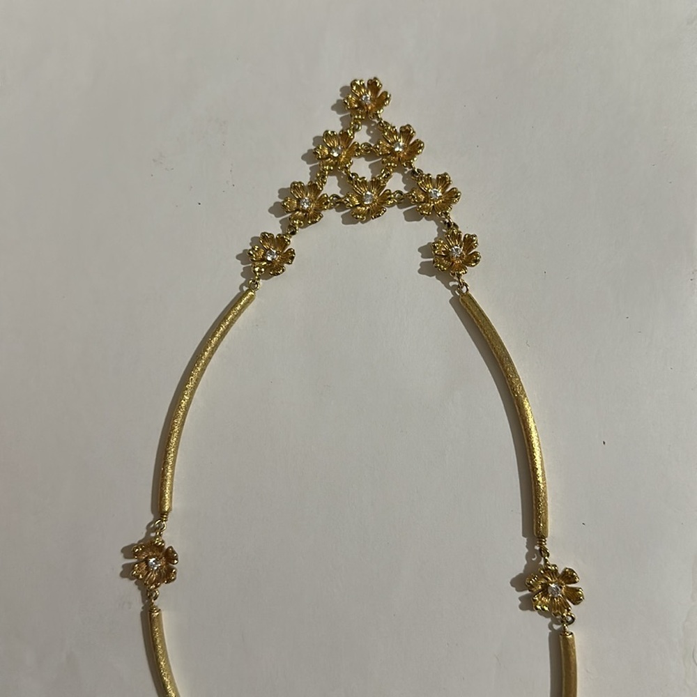 Jewelry - Picture 4 of 5